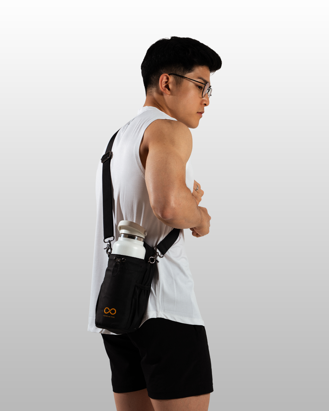 ONE01 - Jet Black