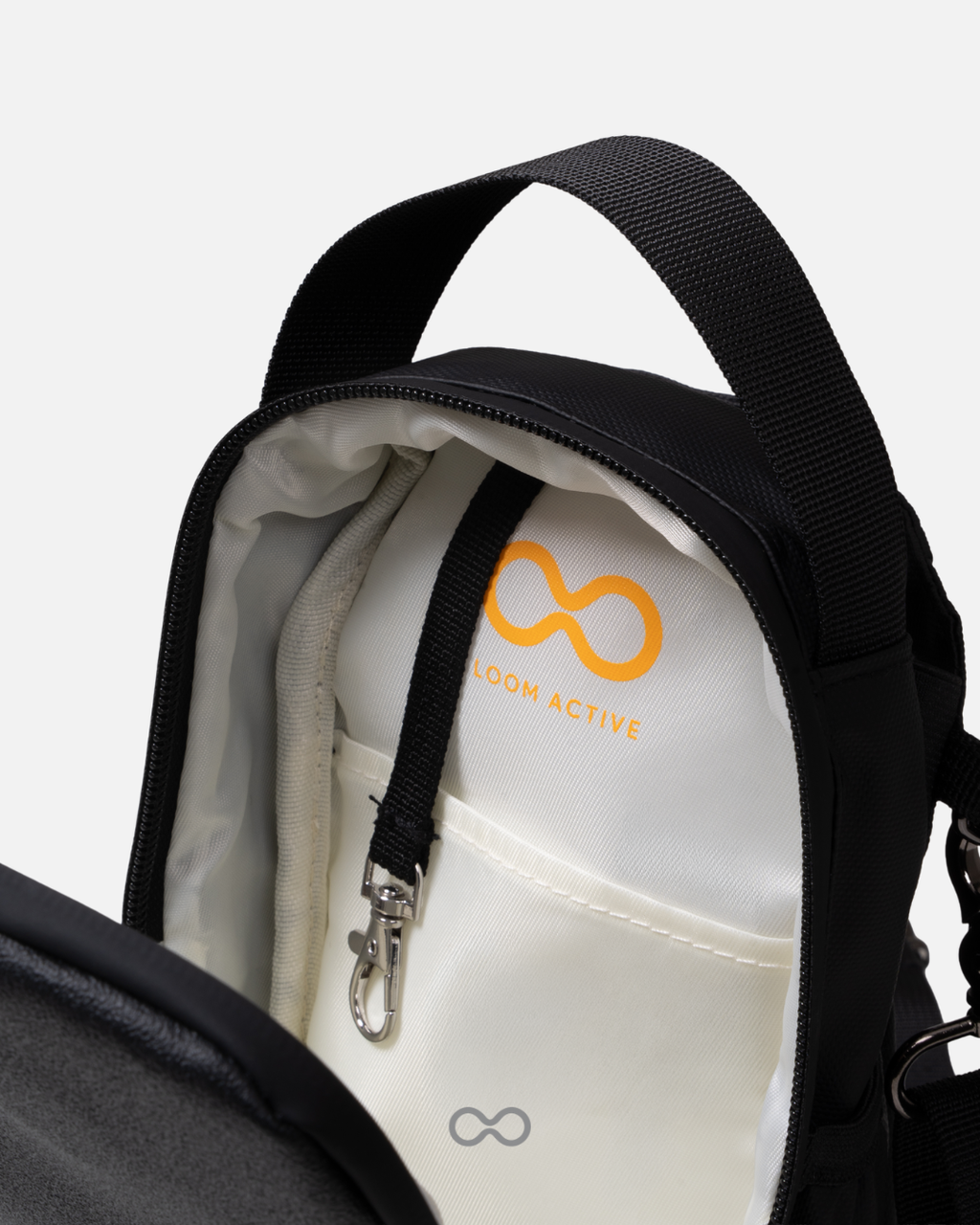 ONE01 - Jet Black
